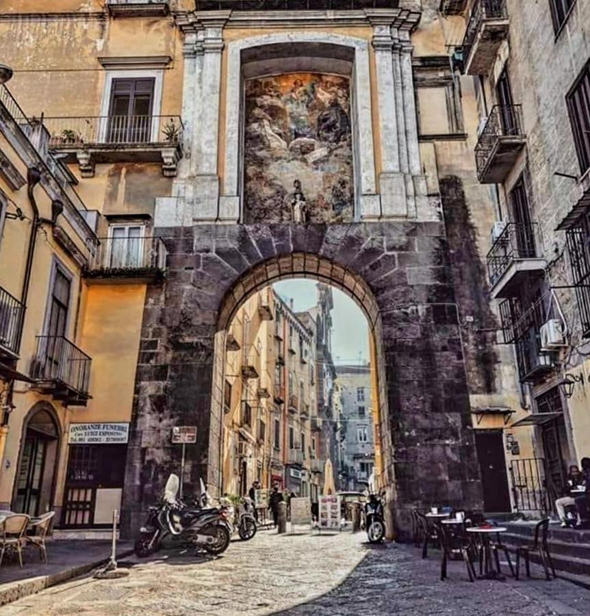 Casa Di Maggio - Centro Storico Napoli Appartement Buitenkant foto
