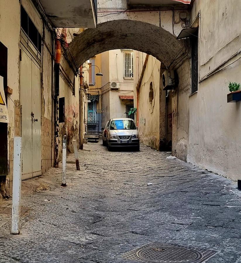 Casa Di Maggio - Centro Storico Napoli Appartement Buitenkant foto